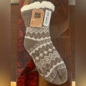 New MUK LUKS Sherpa Lined, Ribbed Socks-Jojoba Oil Treated Non-Slip (Size 6-8)